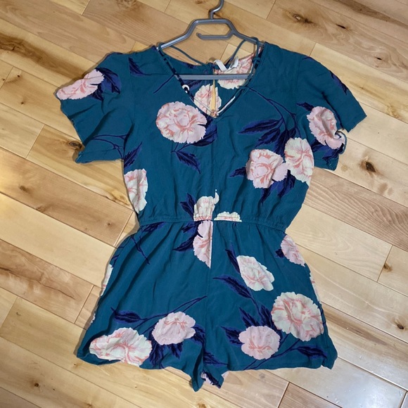 Billabong Pants - Romper by Billabong size medium